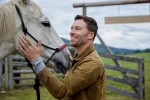 Mistletoe Murders Retreat to You avec Peter Mooney 
