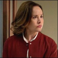 Carrie, Mistletoe Murders
